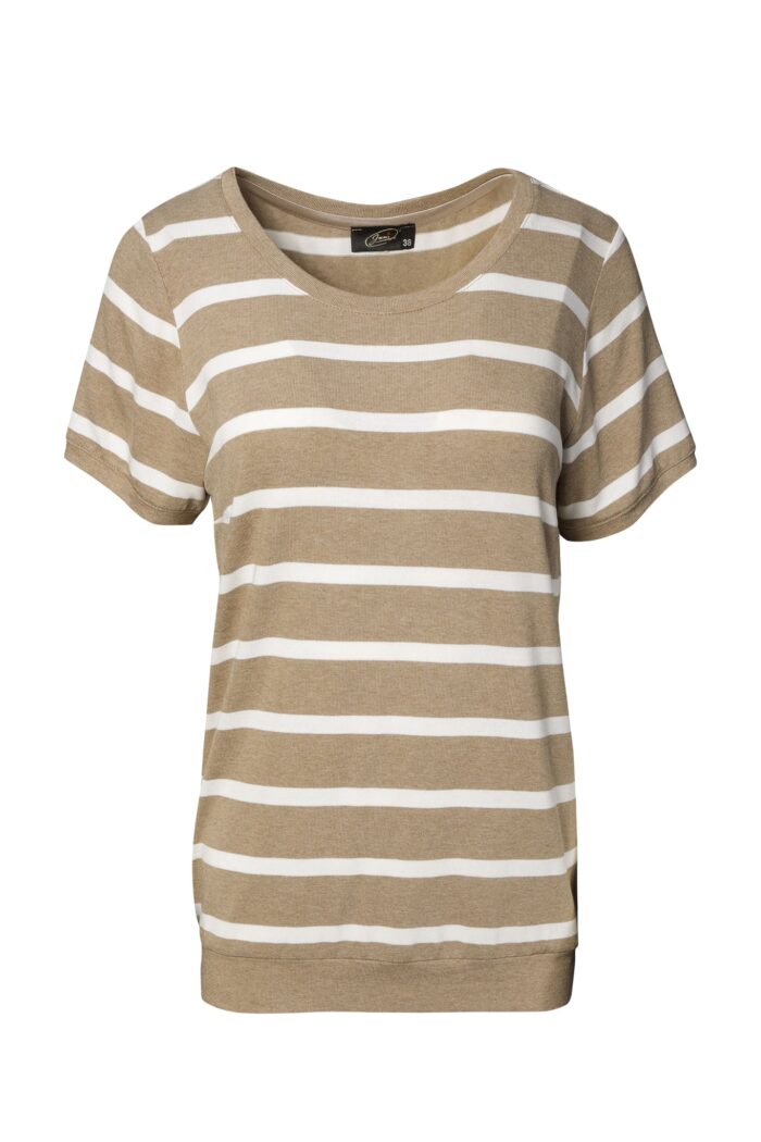 Ciemnobeżowa dzianinowa bluzka w białe paski, z krótkim rękawem i okrągłym dekoltem, wykonana z wiskozy i elastanu.